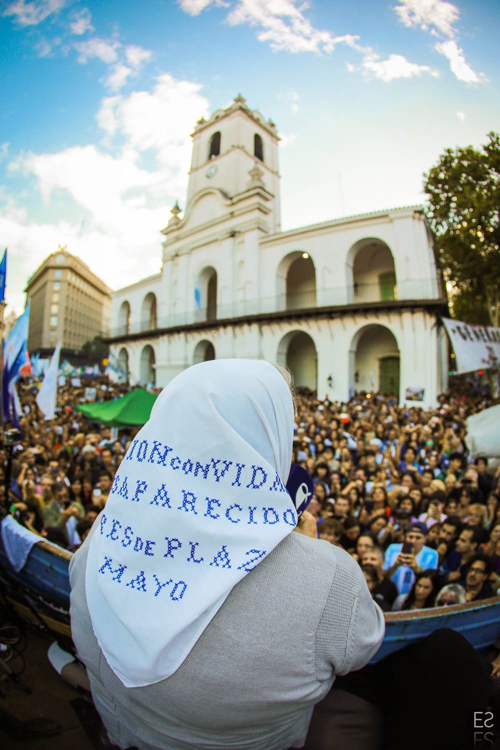 Fotografía de Estanislao Santos: Las madres siguen marchando