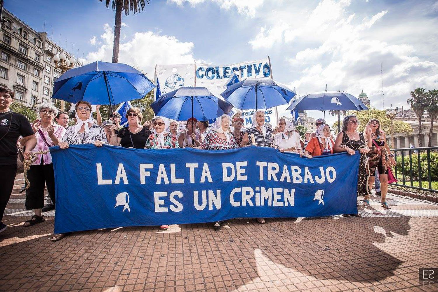 Fotografía de Estanislao Santos: Las madres siguen marchando