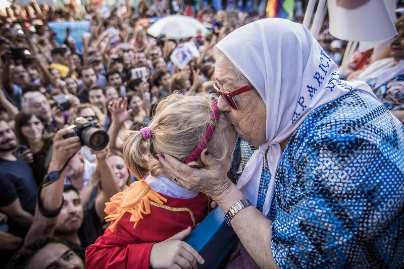 Fotografía de Estanislao Santos: Las madres siguen marchando