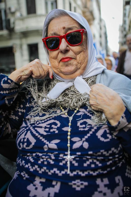 Fotografía de Estanislao Santos: Las madres siguen marchando