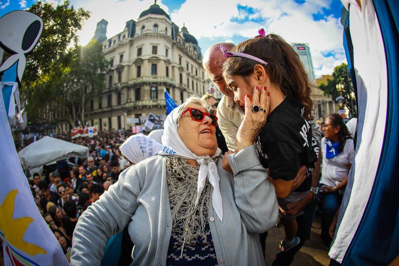 Fotografía de Estanislao Santos: Las madres siguen marchando