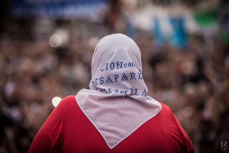 Fotografía de Estanislao Santos: Las madres siguen marchando